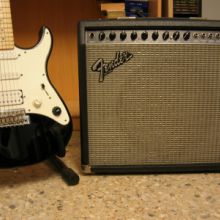 Guitarra y ampli.