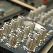 Mastering Mansion Madrid - Estudio 1 - Nuestro Elysia Alpha Compressor!