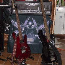 ampli bajo/ guitarras