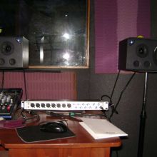 a.ch.r producciones