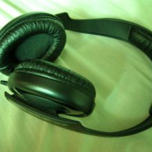 Auriculares cerrados Sennheiser HD 202