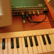 Teclado-controlador Evolution y previo de Creative