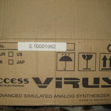 Virus B desktop caja