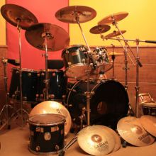 Bateria, percusion y platos