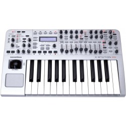 Novation X-Station 25