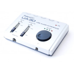 Roland UA-30