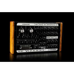 Moog VX-351 CV Voyager CV expander