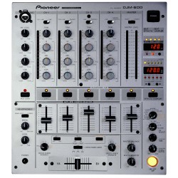Pioneer DJM 600