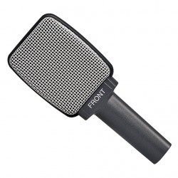 Sennheiser e606
