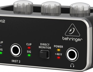 Behringer U-Phoria UM2