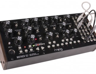 Moog Mother-32