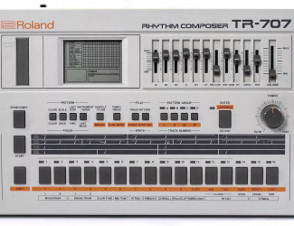 Roland TR-707