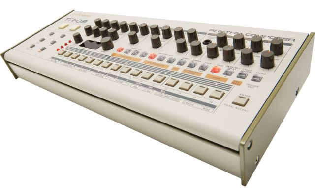 Roland TR-09