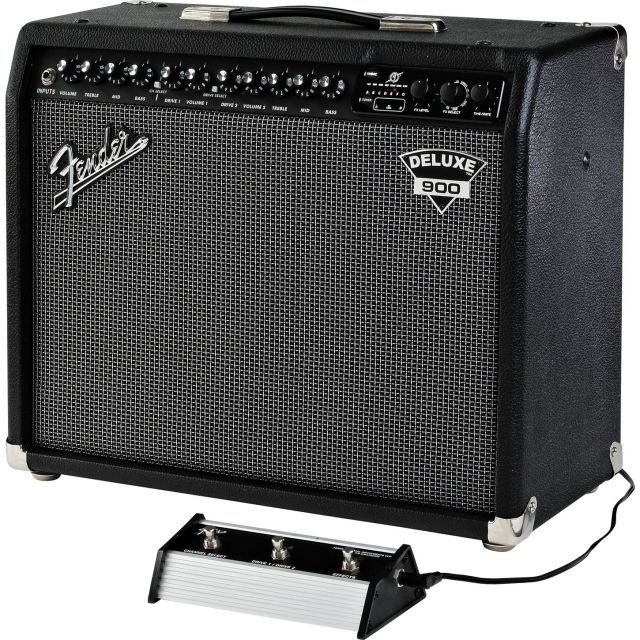 Fender Deluxe 900