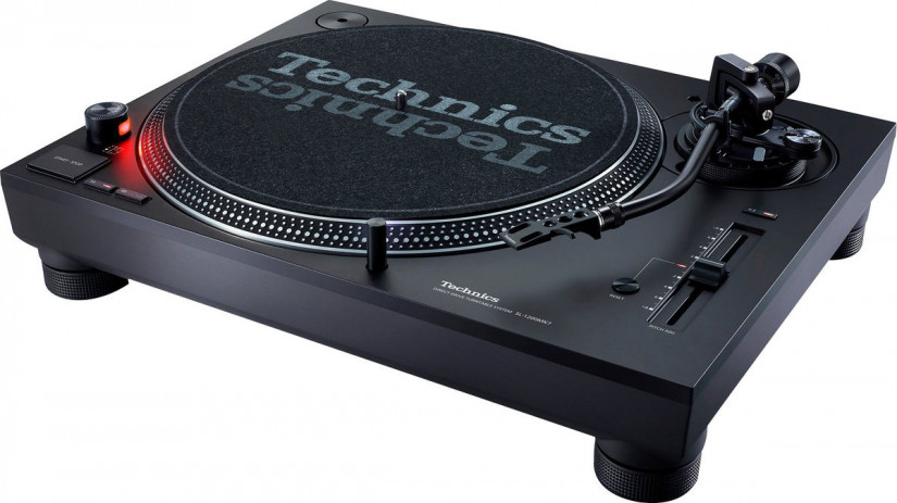 Technics SL-1210 Mk7