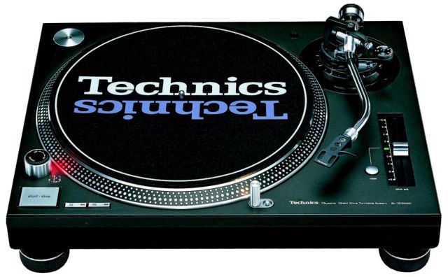 Technics SL-1210 MK5