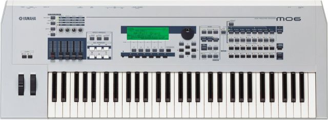 Yamaha MO6