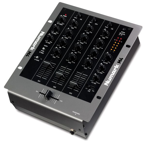 Numark M4