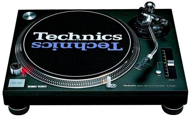 Technics SL-1210 M3D