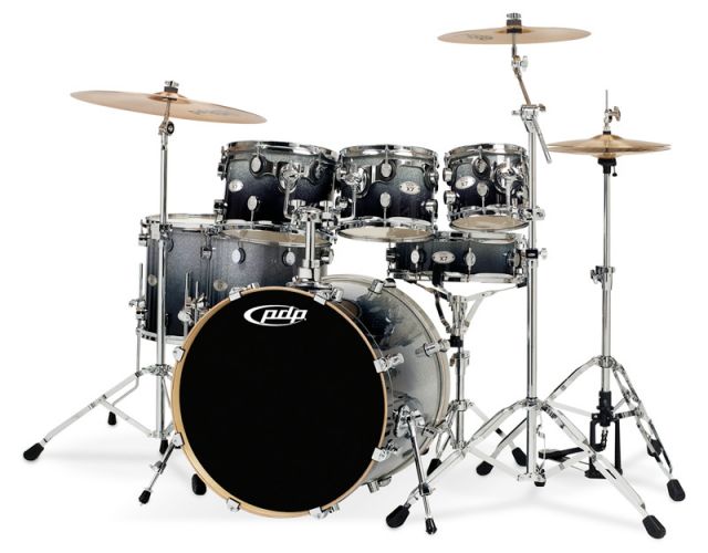 Pacific Drums Pacific Drum X7 Silver to Black Sparkle Fade