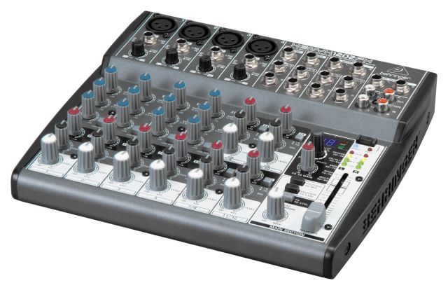 Behringer Xenyx 1202 FX