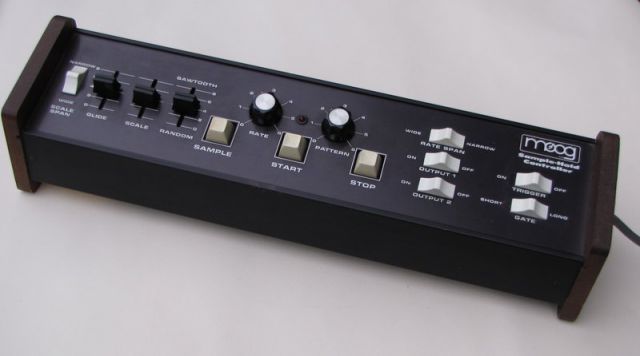 Moog Sample-Hold controller model 1125