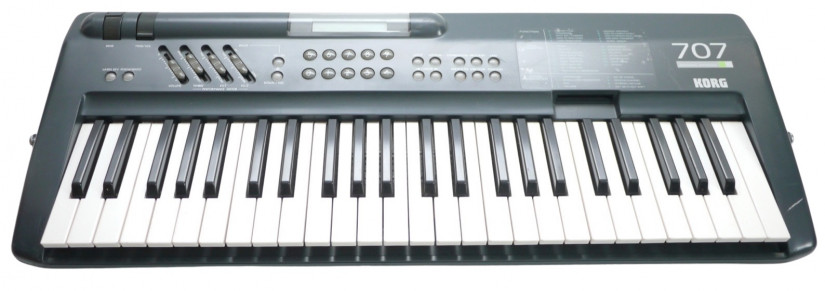 Korg 707