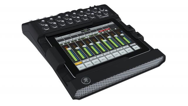 Mackie DL-1608