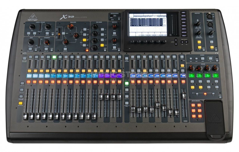 Behringer X32