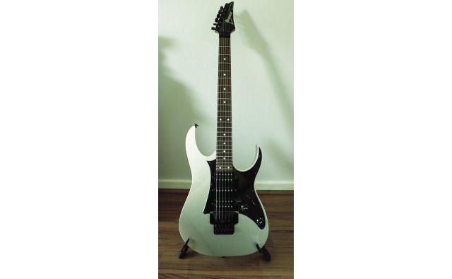 Ibanez RG250B Zync Silver