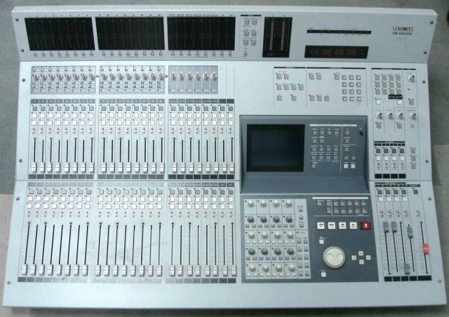 Tascam TM-D8000