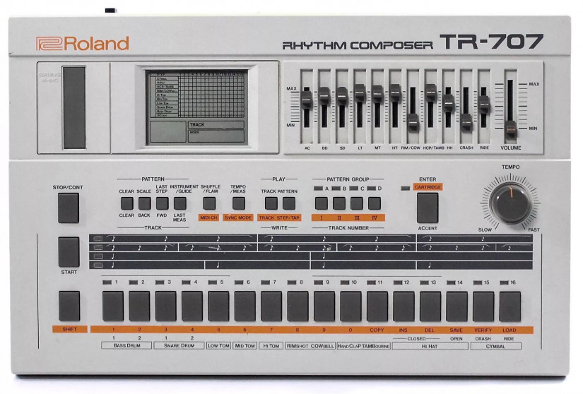 Roland TR-707