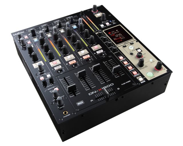 Denon X1600