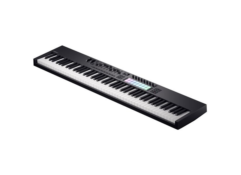 Novation Launchkey 88 MK4
