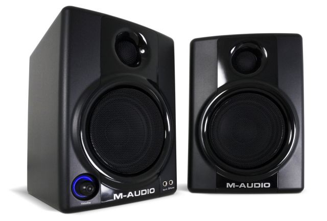 M-Audio AV 30