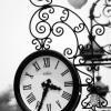 Atrapado dentro de un reloj