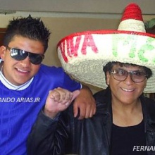 Popurrí Ranchero  canta FERNANDO ARIAS